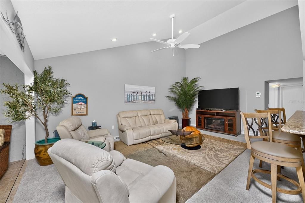 For Sale: $495,000 (2 beds, 3 baths, 1856 Square Feet)