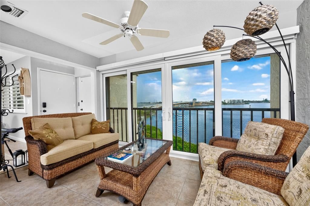 For Sale: $495,000 (2 beds, 3 baths, 1856 Square Feet)
