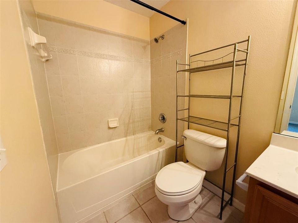 For Rent: $1,800 (2 beds, 2 baths, 1173 Square Feet)