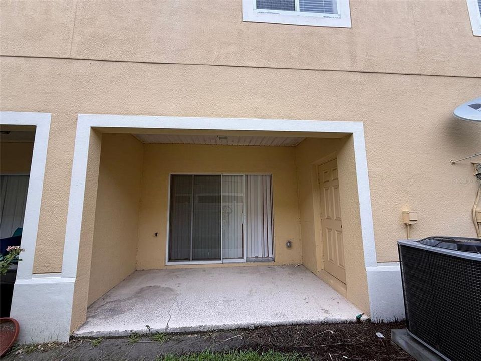 For Rent: $1,800 (2 beds, 2 baths, 1173 Square Feet)
