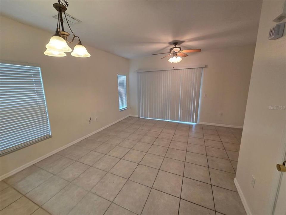For Rent: $1,700 (2 beds, 2 baths, 1173 Square Feet)