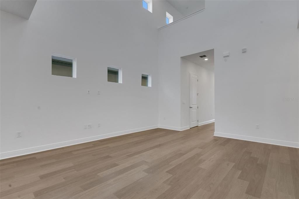 На продажу: $634,990 (3 спален, 2 ванн, 2055 Квадратных фут)