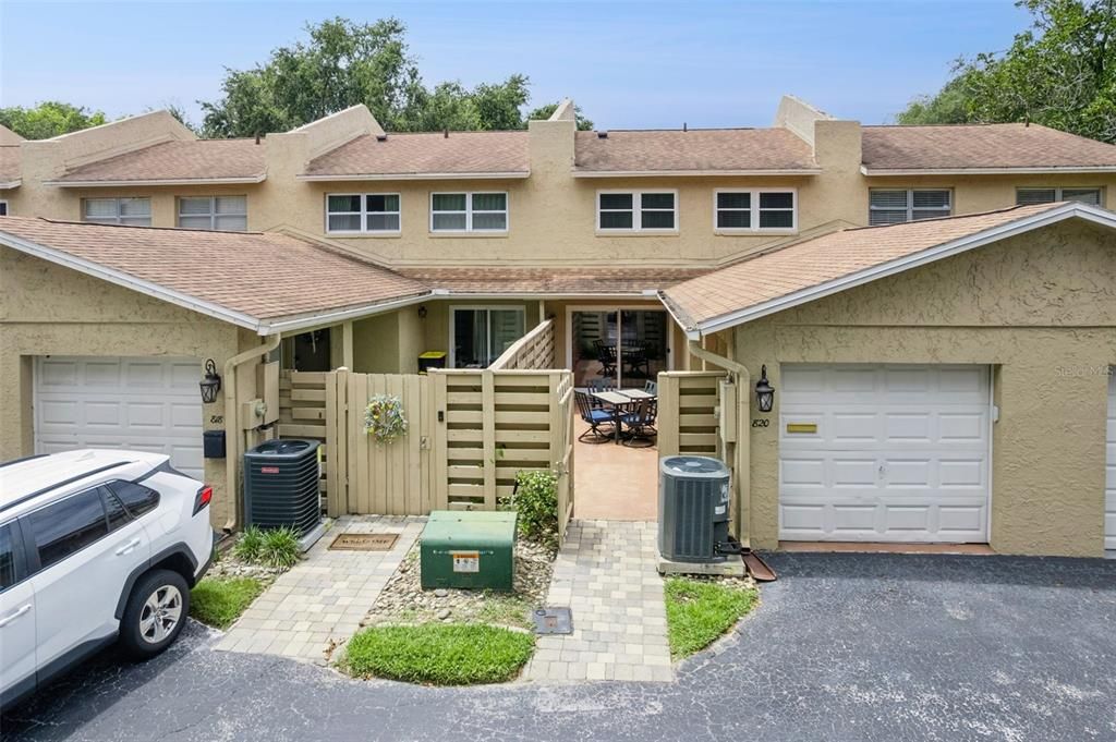 For Sale: $225,000 (2 beds, 1 baths, 1432 Square Feet)