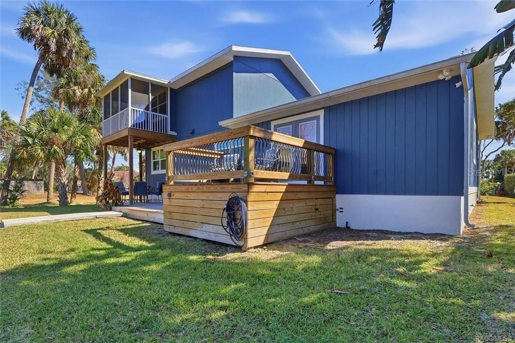 En Venta: $940,000 (4 camas, 2 baños, 1956 Pies cuadrados)