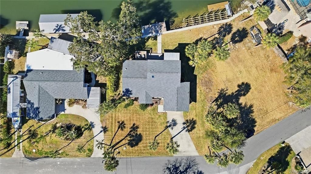 En Venta: $940,000 (4 camas, 2 baños, 1956 Pies cuadrados)