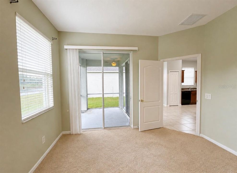 For Rent: $2,200 (3 beds, 2 baths, 1660 Square Feet)