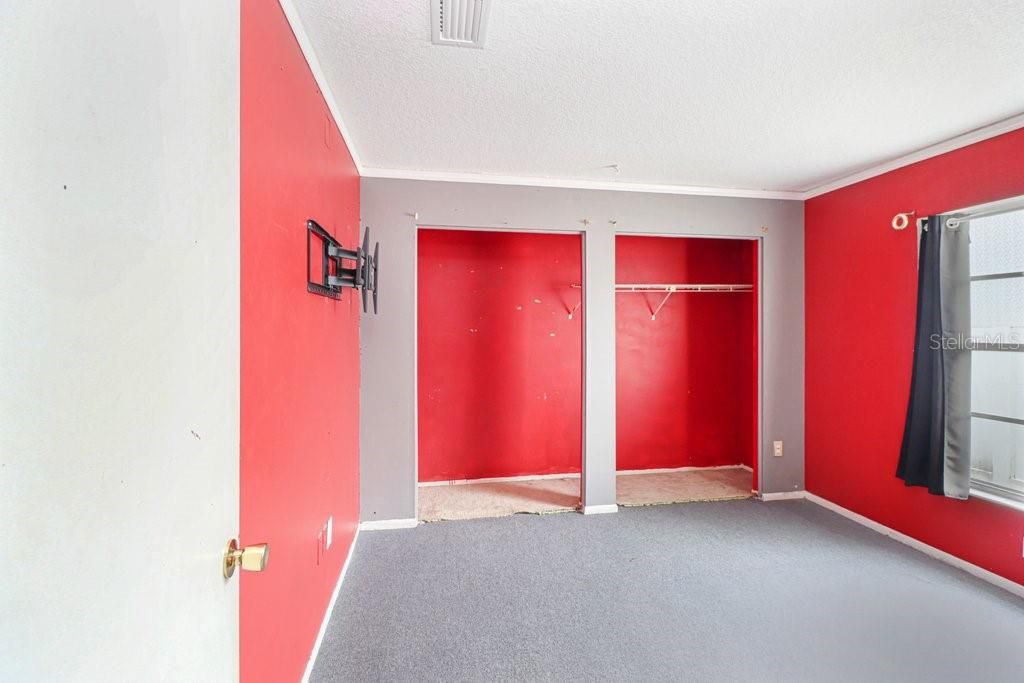 For Sale: $460,000 (3 beds, 2 baths, 1575 Square Feet)