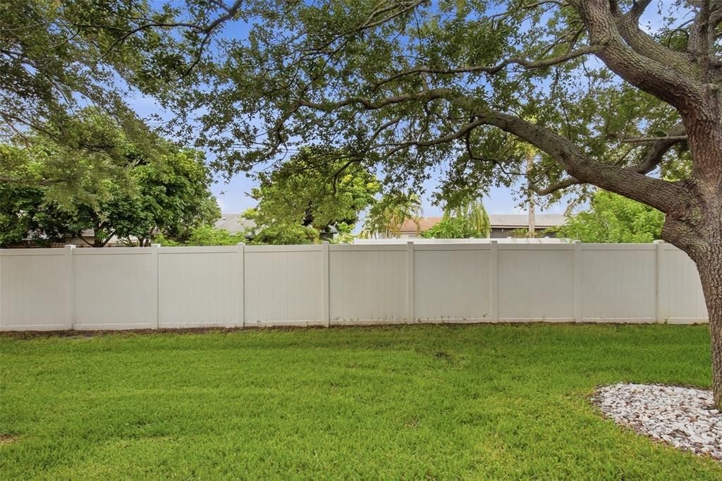 For Sale: $269,900 (2 beds, 1 baths, 1271 Square Feet)