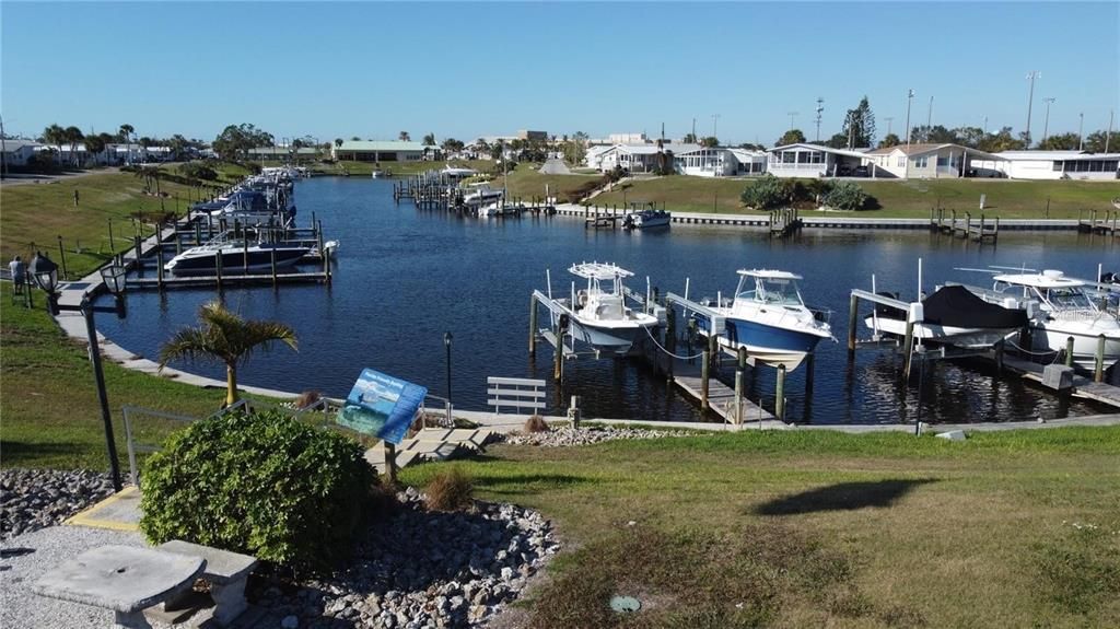На продажу: $59,000 (0.07 acres)