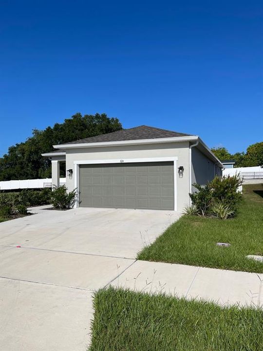 For Rent: $1,850 (3 beds, 2 baths, 1578 Square Feet)