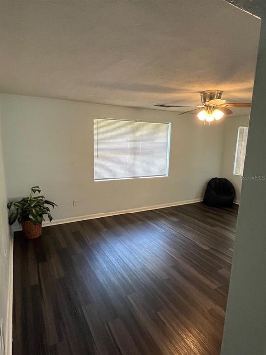 En Venta: $349,000 (4 camas, 1 baños, 1548 Pies cuadrados)