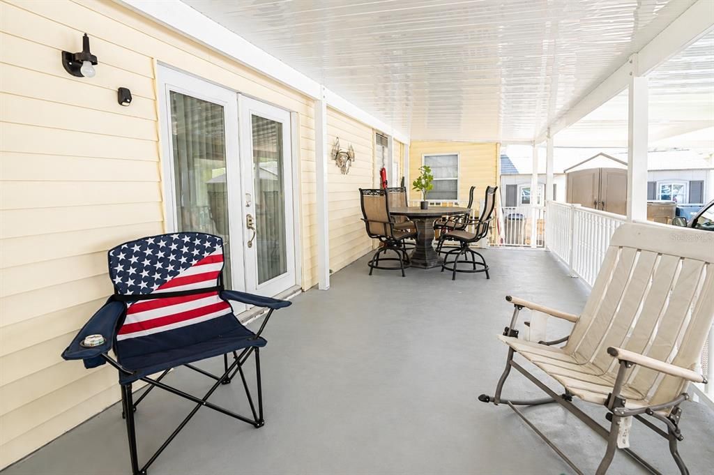 For Sale: $210,000 (2 beds, 2 baths, 1320 Square Feet)