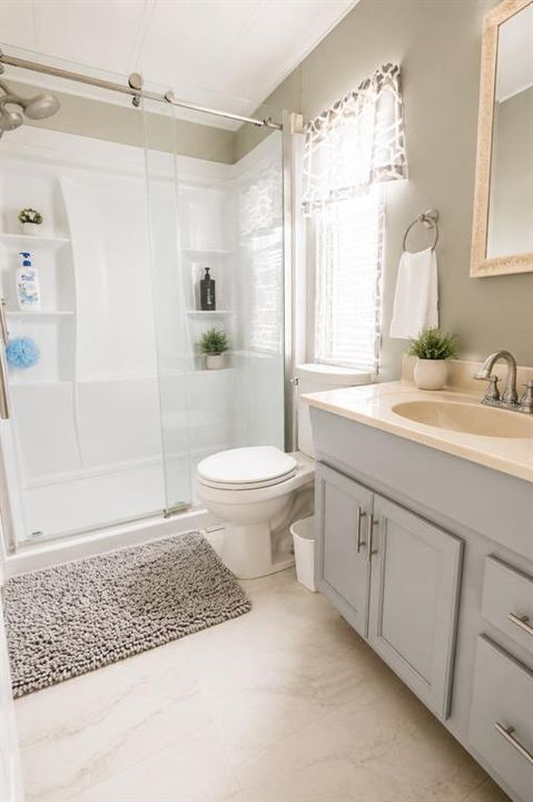 For Sale: $210,000 (2 beds, 2 baths, 1320 Square Feet)