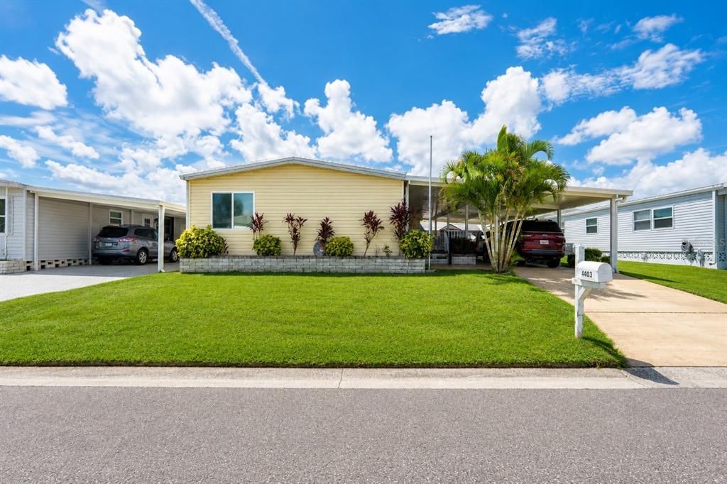 For Sale: $210,000 (2 beds, 2 baths, 1320 Square Feet)