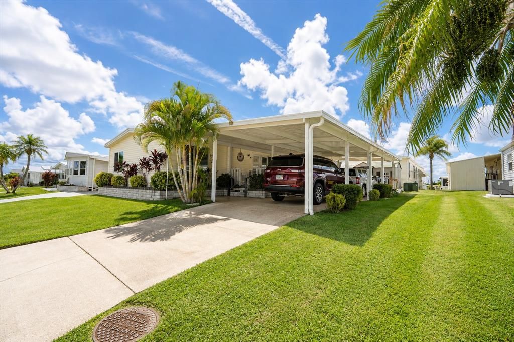 For Sale: $210,000 (2 beds, 2 baths, 1320 Square Feet)