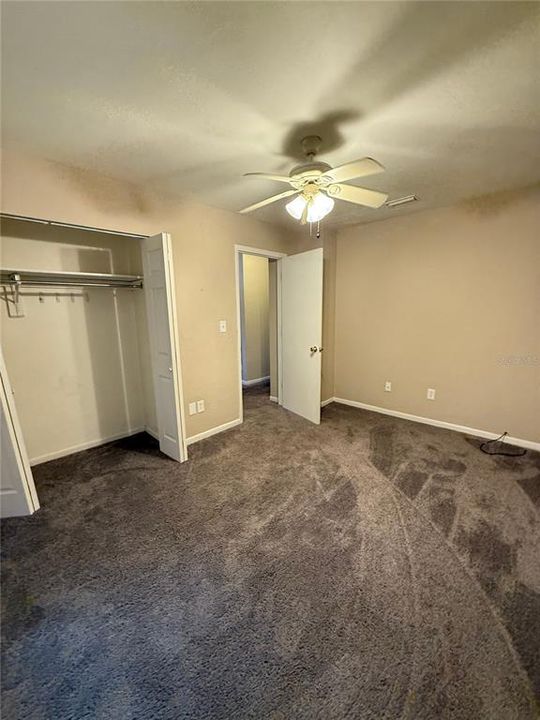 For Rent: $1,250 (2 beds, 1 baths, 1008 Square Feet)