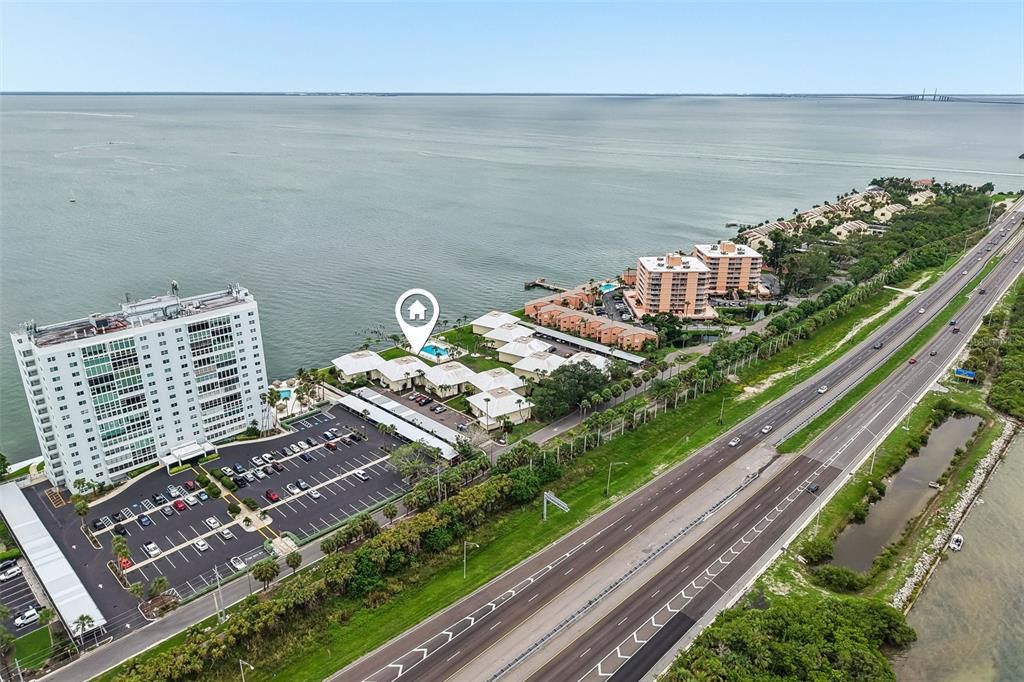 En Venta: $319,000 (2 camas, 2 baños, 1070 Pies cuadrados)