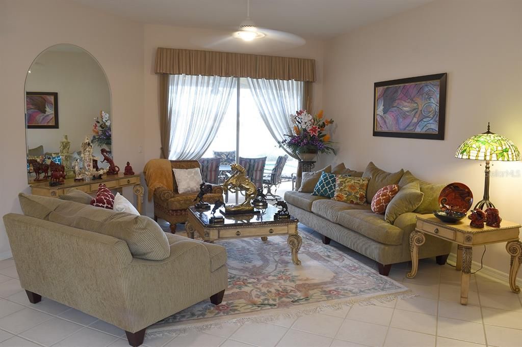 For Sale: $699,000 (3 beds, 2 baths, 2366 Square Feet)