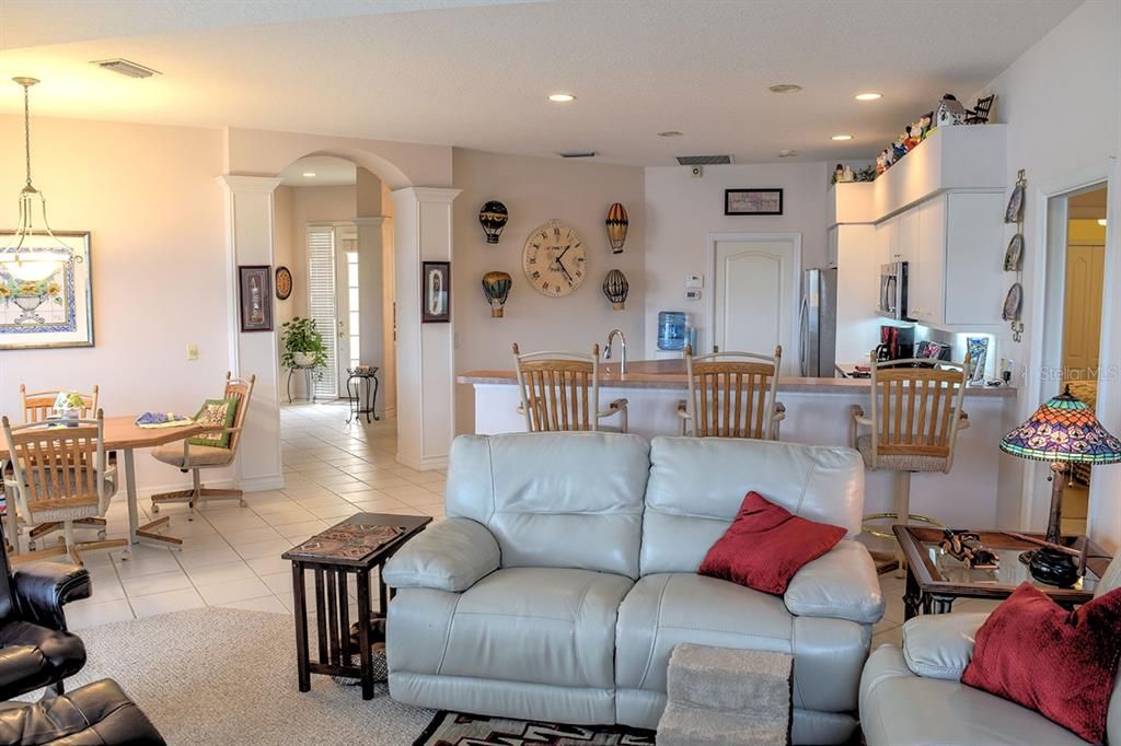 For Sale: $699,000 (3 beds, 2 baths, 2366 Square Feet)