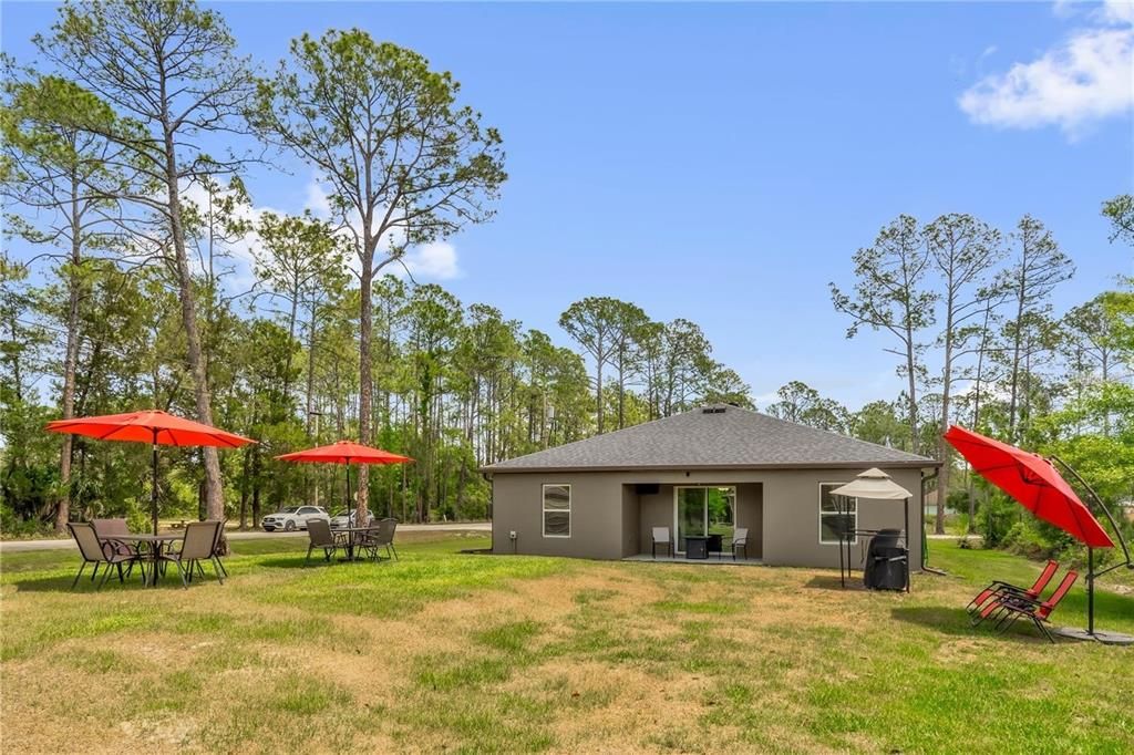 待售: $325,000 (3 贝兹, 2 浴室, 1364 平方英尺)