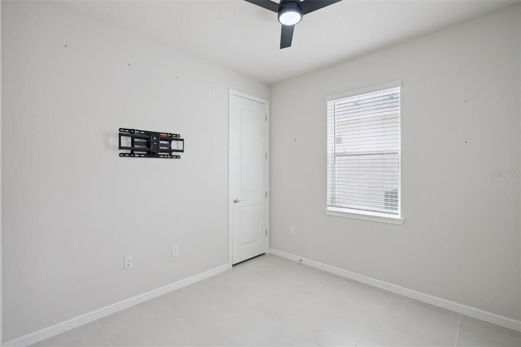 For Sale: $455,000 (3 beds, 2 baths, 1650 Square Feet)