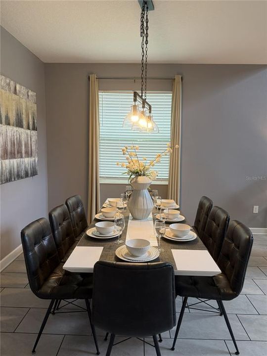 For Sale: $619,900 (5 beds, 5 baths, 2996 Square Feet)