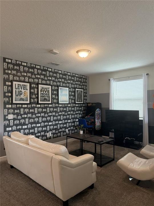 For Sale: $619,900 (5 beds, 5 baths, 2996 Square Feet)