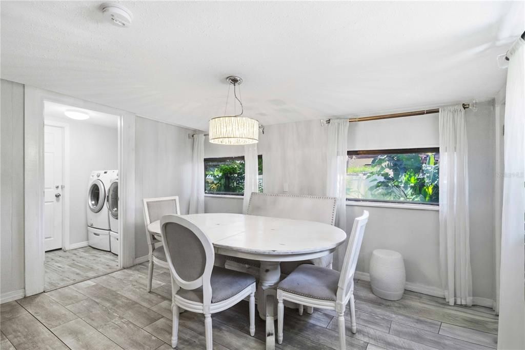 For Sale: $330,000 (4 beds, 3 baths, 1920 Square Feet)