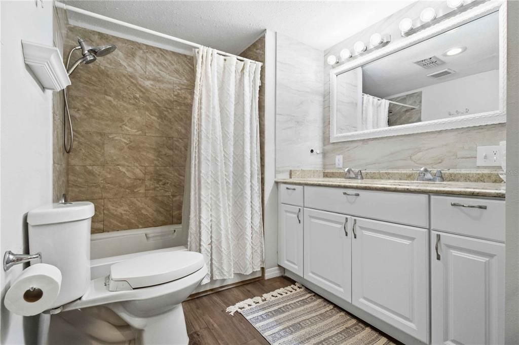 For Sale: $330,000 (4 beds, 3 baths, 1920 Square Feet)