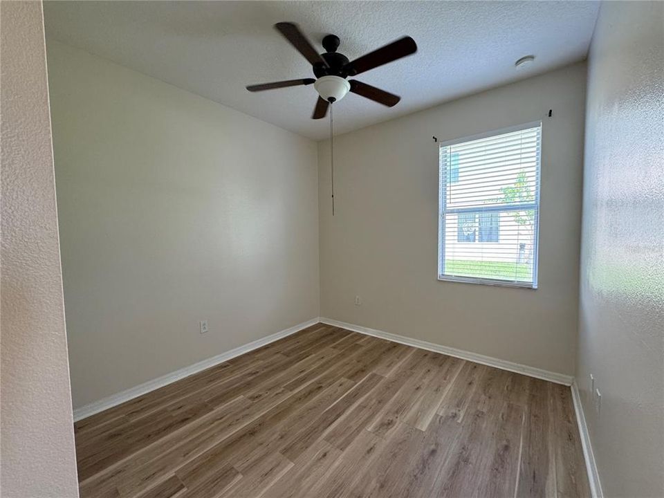 For Rent: $2,300 (3 beds, 2 baths, 1672 Square Feet)