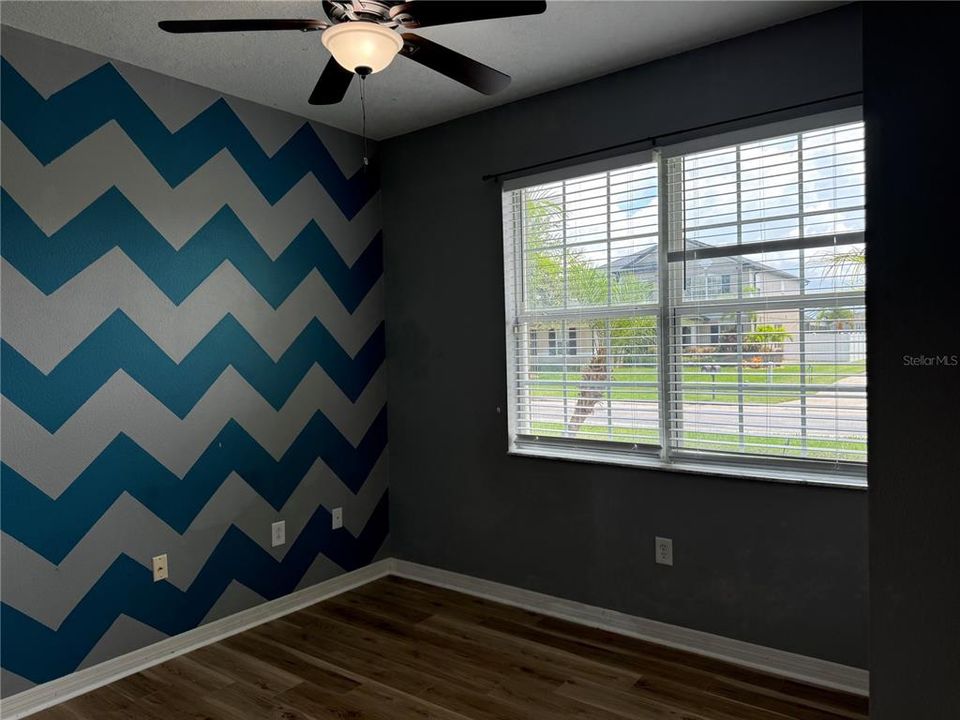 For Rent: $2,300 (3 beds, 2 baths, 1672 Square Feet)