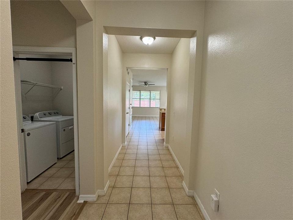 For Rent: $2,300 (3 beds, 2 baths, 1672 Square Feet)