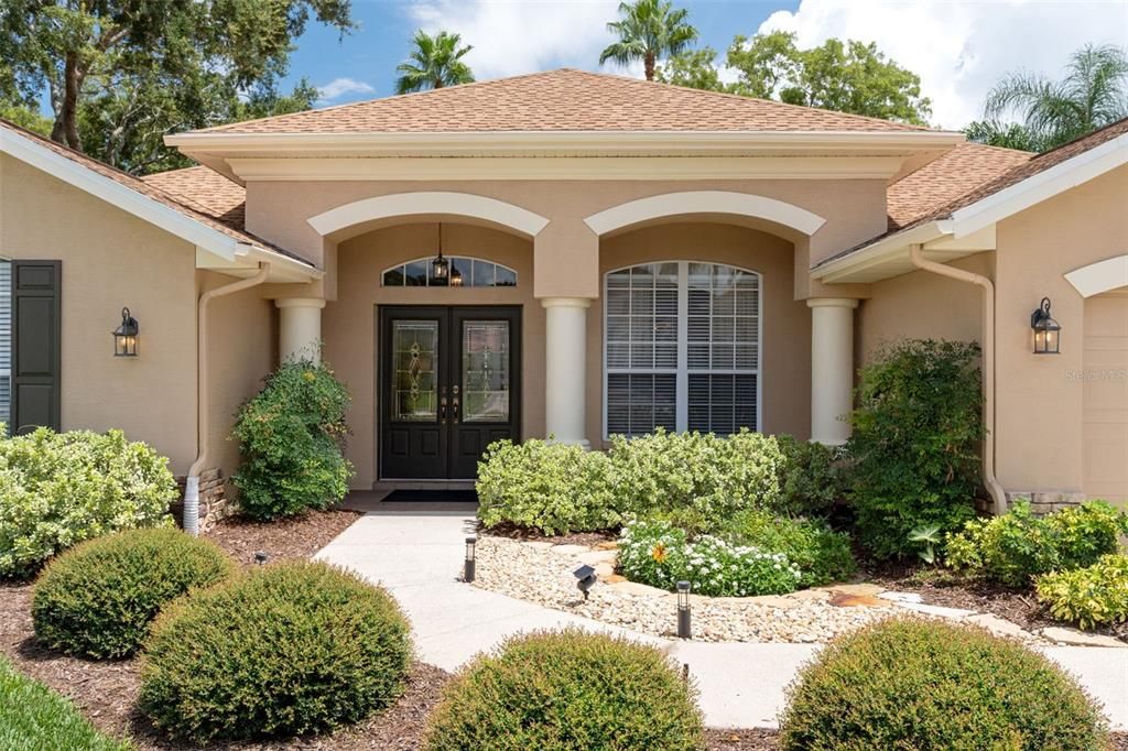 For Sale: $448,700 (3 beds, 2 baths, 2004 Square Feet)