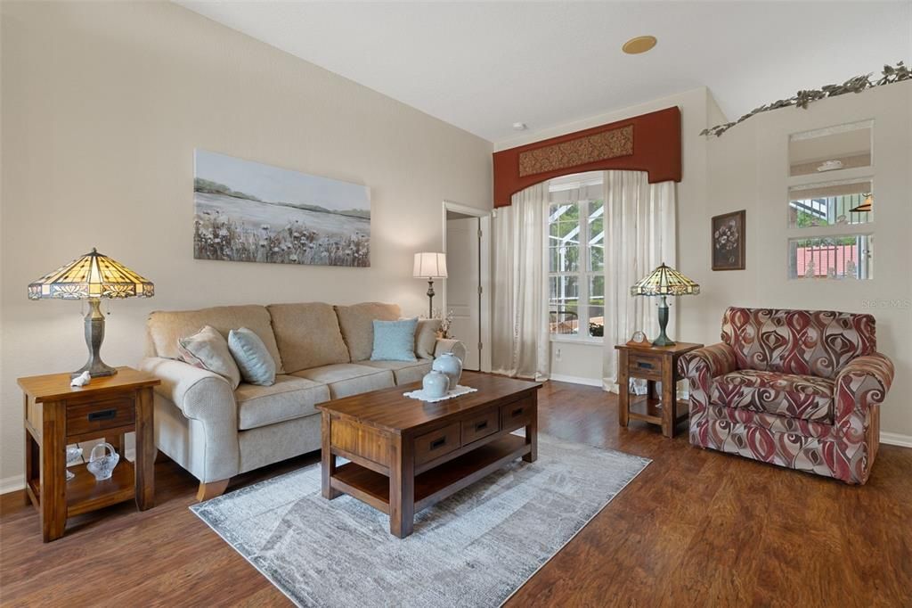 For Sale: $448,700 (3 beds, 2 baths, 2004 Square Feet)