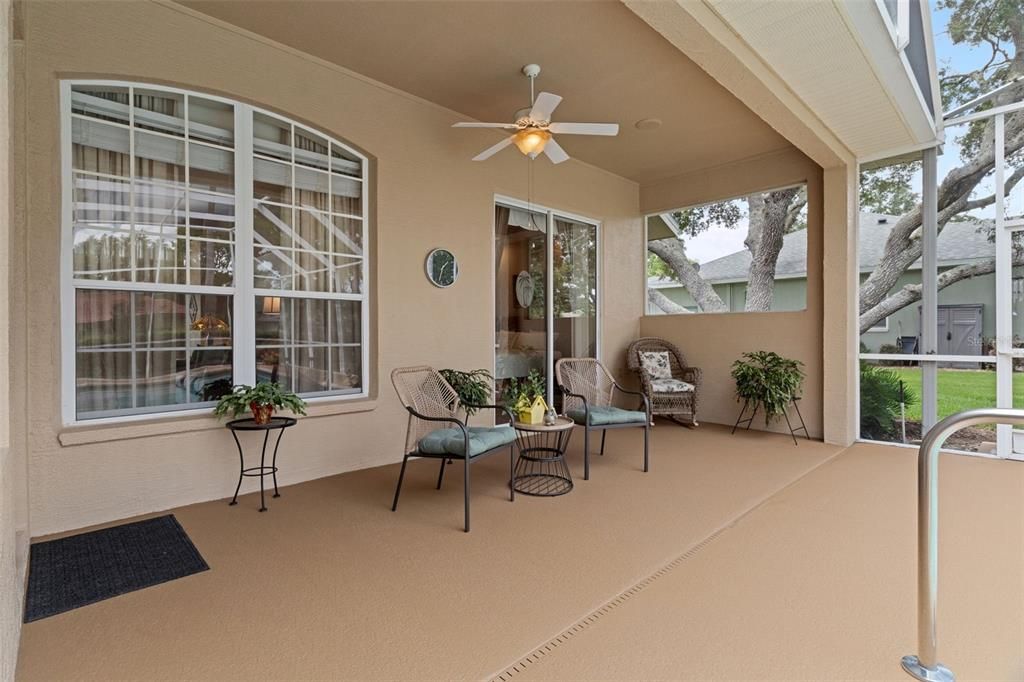 For Sale: $448,700 (3 beds, 2 baths, 2004 Square Feet)