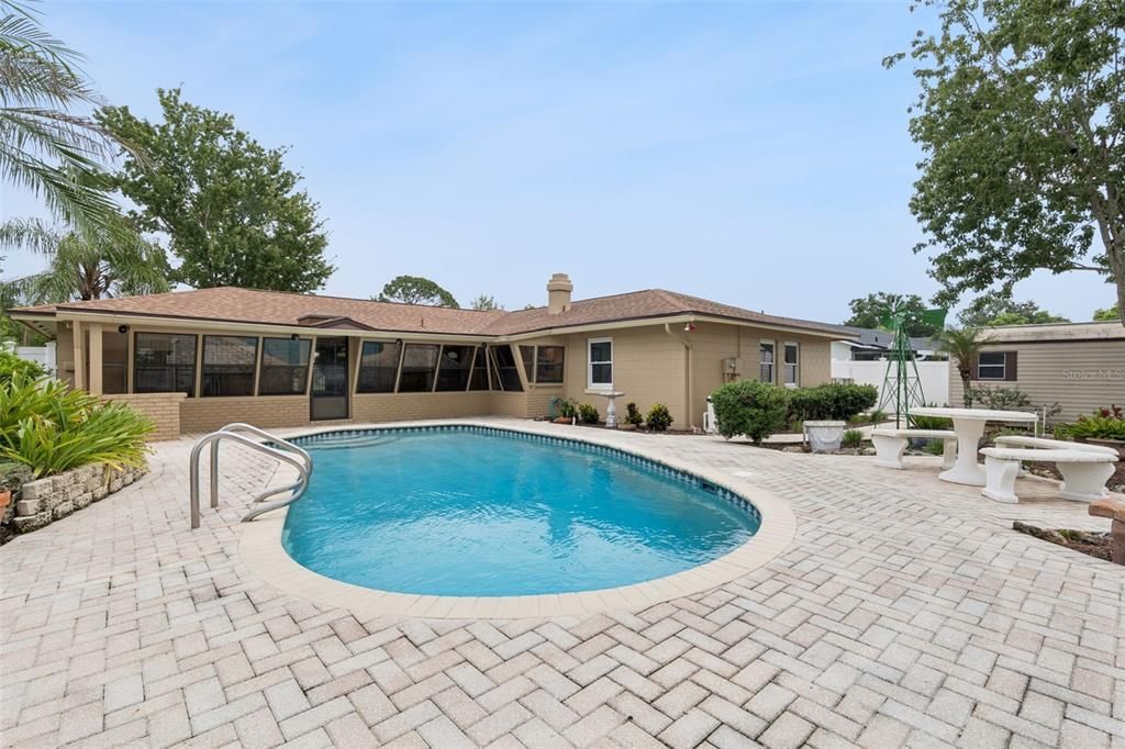 For Sale: $477,000 (4 beds, 2 baths, 2448 Square Feet)