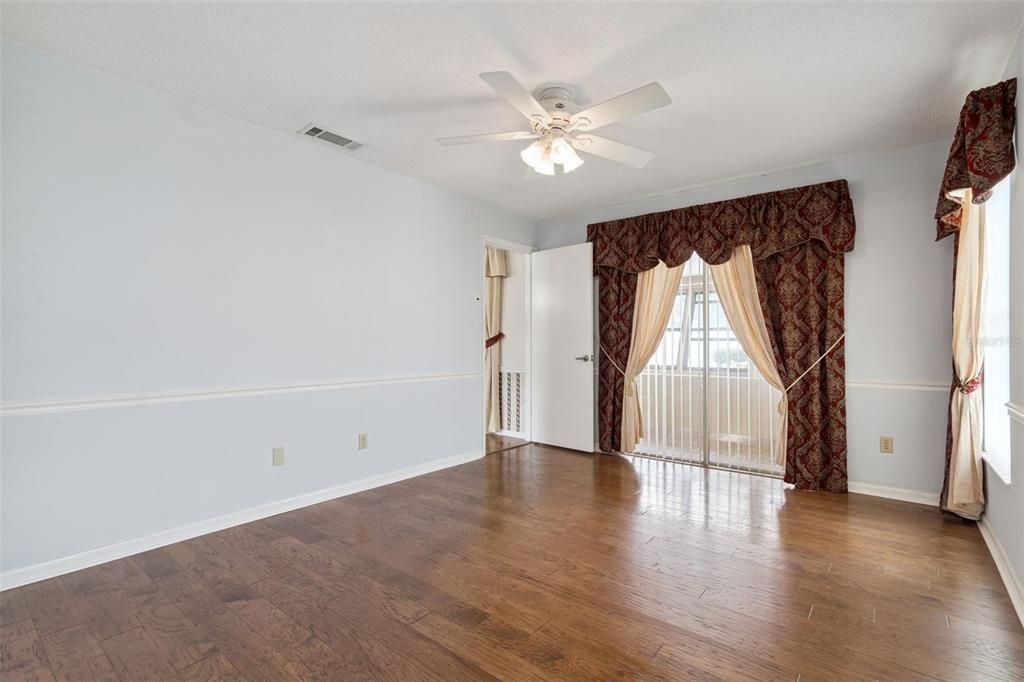 For Sale: $477,000 (4 beds, 2 baths, 2448 Square Feet)