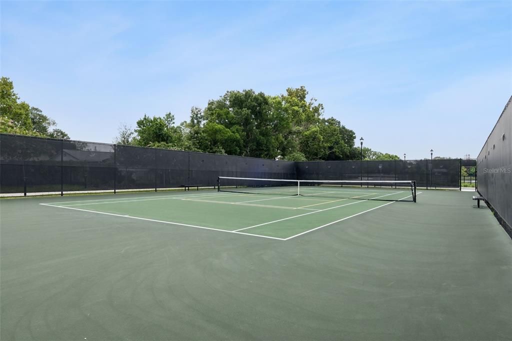 For Sale: $477,000 (4 beds, 2 baths, 2448 Square Feet)