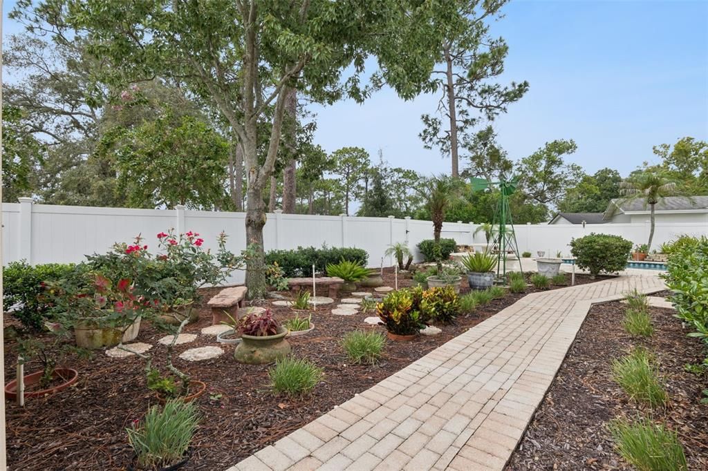 For Sale: $477,000 (4 beds, 2 baths, 2448 Square Feet)
