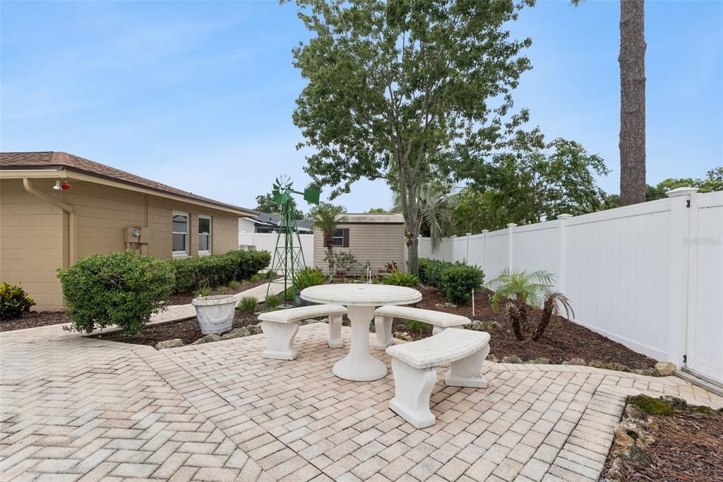 For Sale: $477,000 (4 beds, 2 baths, 2448 Square Feet)