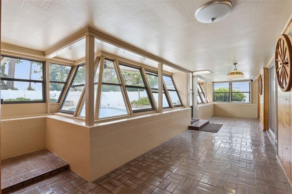 For Sale: $477,000 (4 beds, 2 baths, 2448 Square Feet)