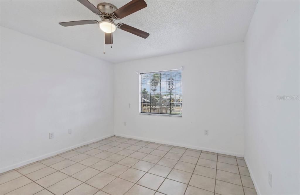 For Sale: $369,900 (3 beds, 2 baths, 1188 Square Feet)