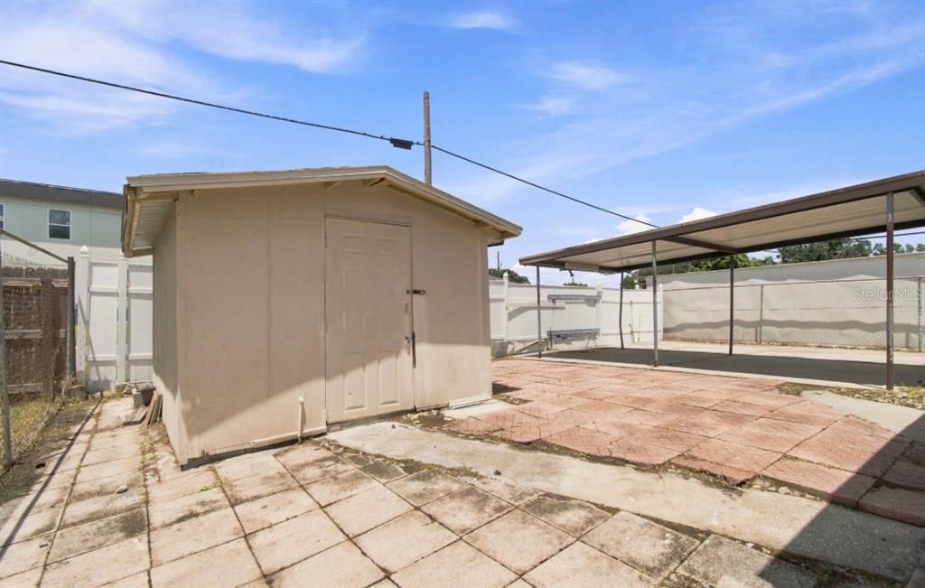 For Sale: $369,900 (3 beds, 2 baths, 1188 Square Feet)