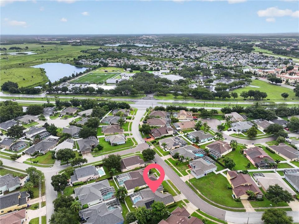 For Sale: $530,000 (4 beds, 2 baths, 2312 Square Feet)