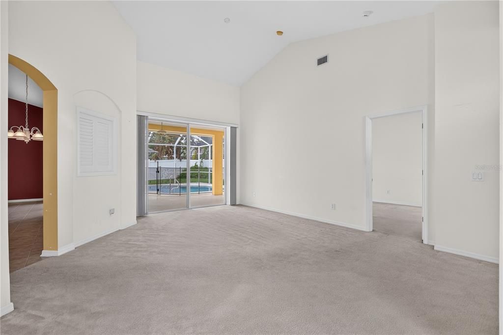 For Sale: $530,000 (4 beds, 2 baths, 2312 Square Feet)