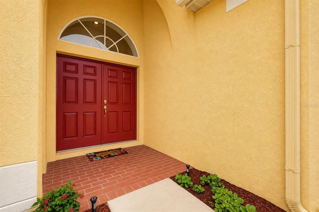 For Sale: $530,000 (4 beds, 2 baths, 2312 Square Feet)