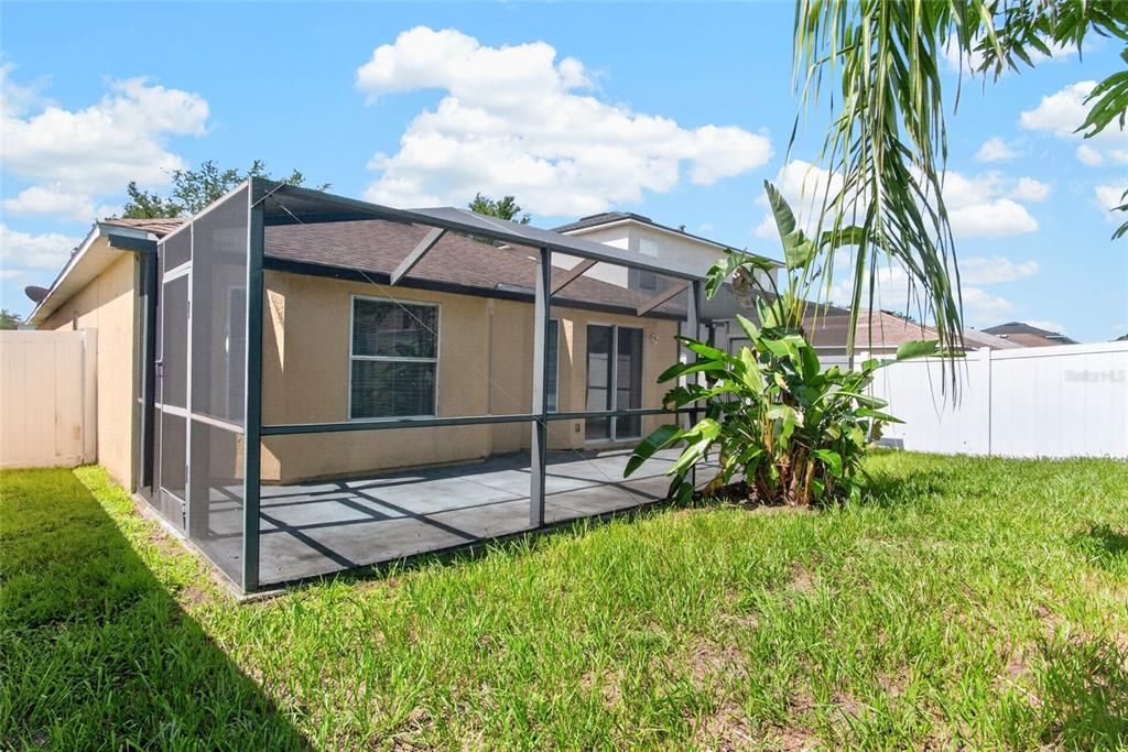For Sale: $294,000 (3 beds, 2 baths, 1296 Square Feet)