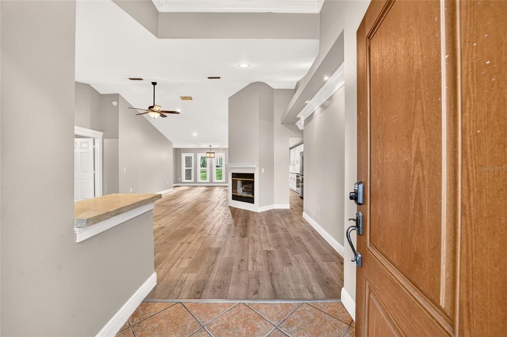 For Sale: $459,000 (3 beds, 2 baths, 1956 Square Feet)