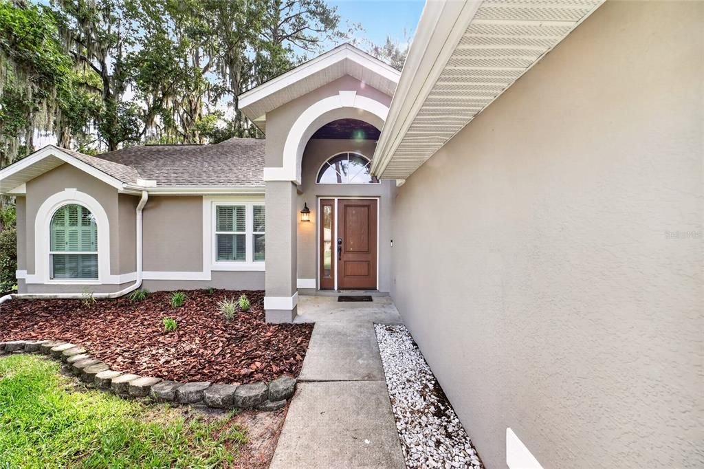 For Sale: $459,000 (3 beds, 2 baths, 1956 Square Feet)
