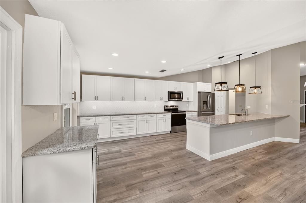 For Sale: $459,000 (3 beds, 2 baths, 1956 Square Feet)